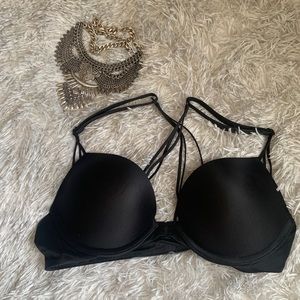 Victoria’s Secret Bombshell Bra 32a